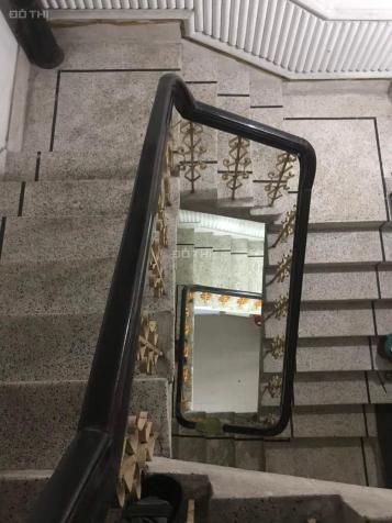 Nhà mặt phố Hòa Mã, gần Phố Huế, 98m2 x 7 tầng, nở hậu, giá 530 triệu/m2, 0985868893 14186963