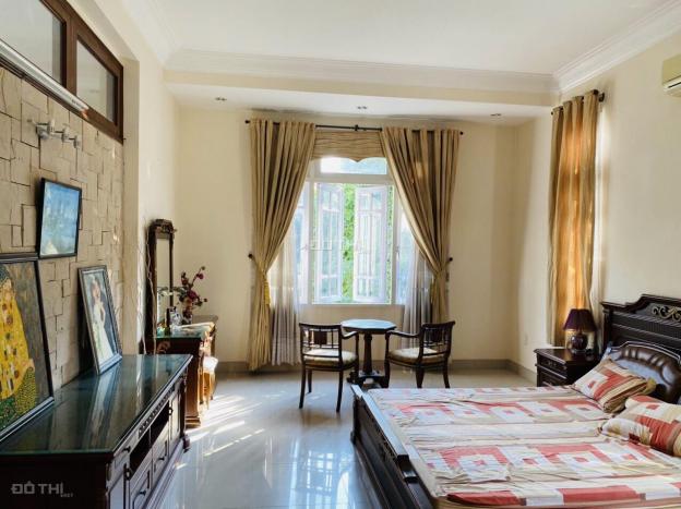 Cần bán căn nhà đầy tâm huyết nằm trong khu compound danh tiếng đường Nguyễn Văn Hưởng - Thảo Điền 14205381