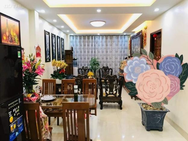 Bán nhà mặt phố Hồng Tiến 67m2, giá 21,8 tỷ rất hợp để kinh doanh 14215412