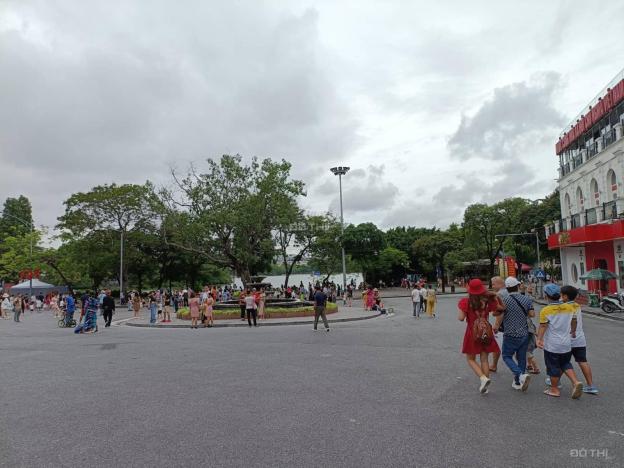 Bán nhà mặt phố trục Cầu Gỗ - Hàng Gai HK, 101m2, mặt tiền gần 7m đi bộ ra Hồ Gươm 14229671