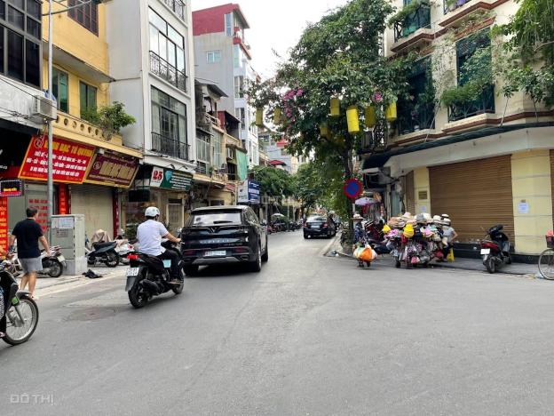 Hot! Bán nhà mặt phố Hàng Bạc, Hoàn Kiếm, gần Hồ Gươm, kinh doanh khủng, 172m2, giá 115 tỷ 14233342