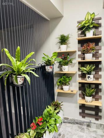 Bán gấp CC Bonanza 23 Duy Tân; DT 71,3m2, 2PN, 2VS, nhà đầy đủ nội thất đẹp 14234794