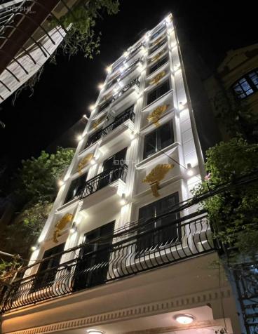 Cần bán tòa nhà văn phòng tại mặt phố Trần Quốc Hoàn, Q. Cầu Giấy, diện tích 100m2 x 8T thang máy 14241847