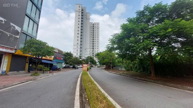 Bán đất phân lô phố Cổ Linh, mặt đường 4 làn xe, 1 bước ra Aeon Mall, 2 bước sang Hà Nội 14245815