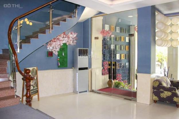 Bán khách sạn Lê Thánh Tôn quận 1 1 hầm 1 lửng 10 lầu DT 144m2 14247440