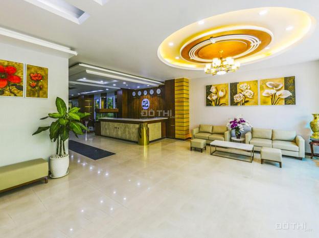Bán khách sạn mặt tiền Thái Văn Lung Quận 1 1 hầm 1 trệt 10 lầu 8.7x28m 14255049