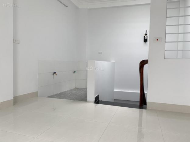 Bán nhà đường Bưởi, Vĩnh Phúc, Ba Đình 40m2 xây 5 tầng mới, cách đường ô tô 5m, giá 5,2 tỷ 14259456