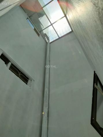 Trần Khát Chân (Nguyễn Khoái) sổ đỏ 32m2, thực sử tầng 1 khoảng 41m2, 5 tầng, mặt tiền 1.2m/3.6m 14274855