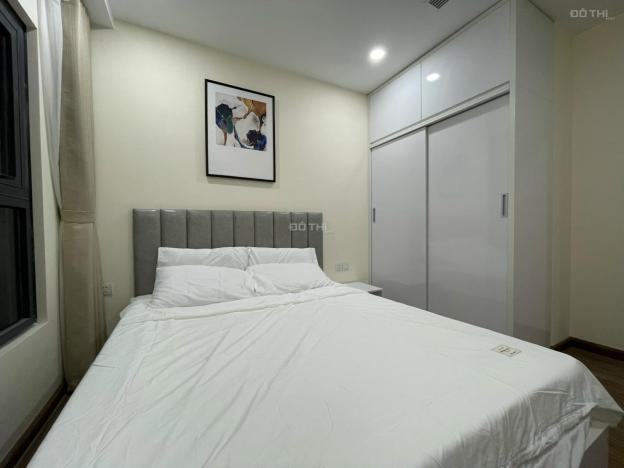 Cho thuê gấp căn hộ 3 phòng ngủ Golden Park đầy đủ nội thất. LH: 0966573898 14275978