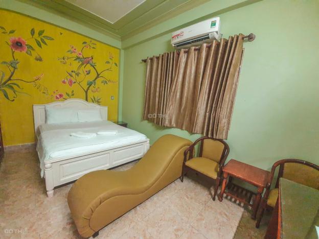 Bán khách sạn đẹp khu dân cư Trung Sơn, đầy đủ nội thất, doanh thu cao, sổ hồng đầy đủ 14276097