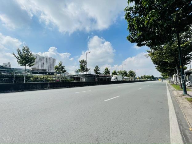 Bán đất MT đường Nội Khu có vỉa hè rộng 7m, cách Đại Lộ Phạm Văn Đồng 95m. Giá 80tr/m2 14276830