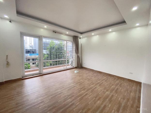 Mặt phố ô tô tránh - nhà mới cứng - kinh doanh sầm uất - giá rẻ bất ngờ - chưa tới 200tr/m2 14278918