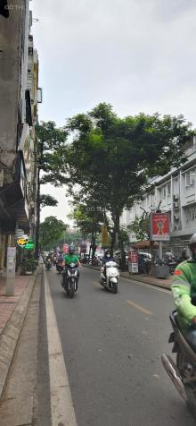 Bán nhà mặt phố Nguyễn Công Hoan - mặt tiền 4.5m - diện tích 65m2 - Quận Ba Đình 14279886