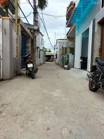 Nhà kiệt ô tô rất gần đường chính Nguyễn Như Hạnh giá rẻ 14282096