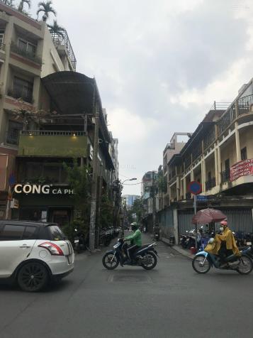 MT Tân Định, quận 1 - Ngang 4.5m(vuông vức) - đường thương mại tốt - 2 chiều - Vỉa hè lớn - 15,9 tỷ 14287302