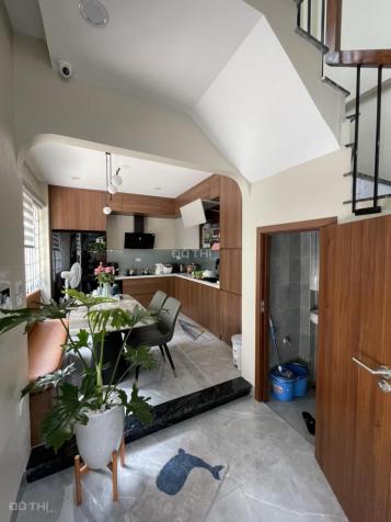 Nhà mới đẹp lô góc kinh doanh - vỉa hè ô tô 50m2. 5 tầng, giá hơn 9 tỷ 14290297