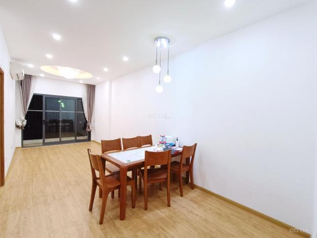 Cho thuê căn hộ 96m2 3 phòng ngủ đồ cơ bản tại chung cư Golden West - Lê Văn Thiêm 14297537