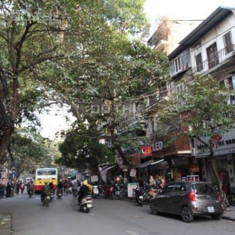 Bán nhà mặt phố tại phố Cầu Gỗ, Hoàn Kiếm, Hà Nội diện tích 420m2 MT 13m giá 225 tỷ 14302520