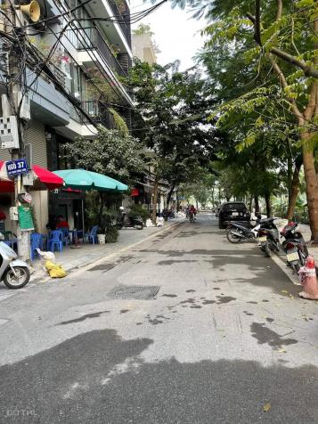 Hiếm, đất phố Lạc Long Quân thông ra Trịnh Công Sơn, Dt 80m2, ô tô vào nhà, giá 11,6 tỷ 14302702