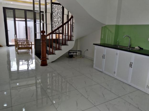 Siêu phẩm! Nhà mặt ngõ 48m2, lô góc - view hồ đẹp, ô tô đỗ cửa, có 1 0 2, Lĩnh Nam 14306022