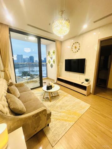 Cho thuê căn hộ chung cư cao cấp Vinhomes Skylake 2 phòng ngủ view hồ đẹp 14318498