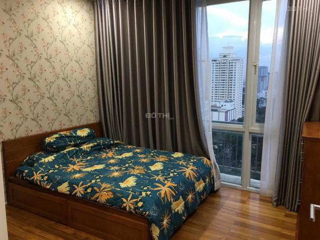 Xuất cảnh bán gấp Penthouse Tản Đà Court 258m2, 4PN, 3WC giá 13.5 tỷ TL để lại nội thất cao cấp 14319250