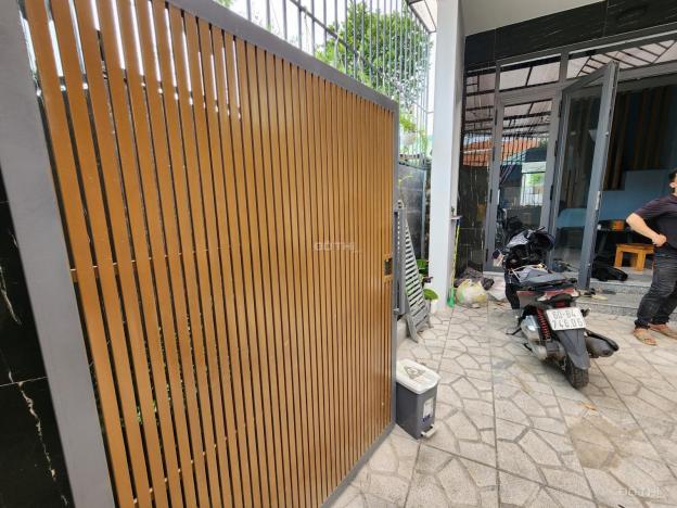 Bán nhà 1 trệt 3 lầu mặt tiền chợ Thống Nhất, P Thống Nhất, Biên Hòa 128m2 SHR 4,8 tỷ vị trí đẹp 14323866