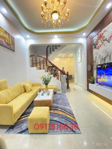 Bán nhà riêng phố Hào Nam Đống Đa 4 tầng 4 ngủ tặng full nội 14324759