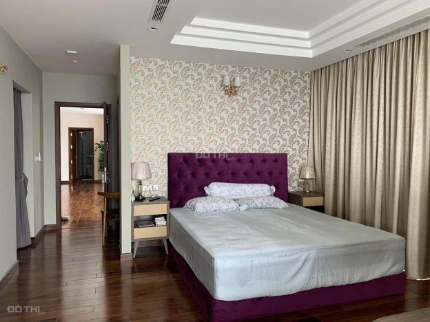 Cần bán căn góc siêu bự Saigon Royal 3PN 176m2 - View Bitexco - Full nội thất 21 tỷ (Giá gồm 100%) 14335866