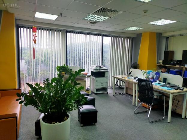 Cho thuê văn phòng sẵn nội thất xịn xò 80m2, 155m2, 400m2 Hong Kong Tower chỉ 335.000 VNĐ/m2 14341942