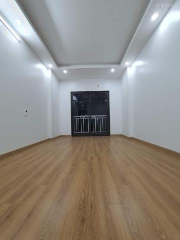 Bán nhà Phạm Văn Đồng, Bắc Từ Liêm nhà mới phân lô ô tô đỗ cửa sát chợ kinh doanh 33m2 5 tầng 4 tỷ 14342787