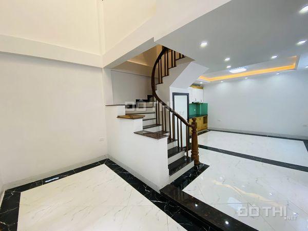 View hồ mặt đường nhựa trung tâm Đống Đa nội thất cao cấp 38m2, giá 3,65 tỷ 14342854