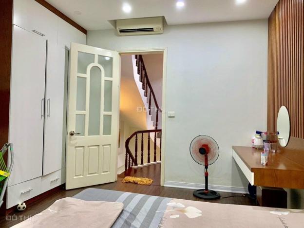 Bán nhà dân xây Tây Mỗ 2 mặt thoáng morning đỗ cửa DT 59m2 5 PN, MT 4m nở hậu, hướng Đông Nam 14210616