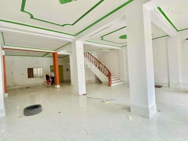 Cho thuê nhà 1 trệt 2 lầu, mặt tiền đường Trần Văn Hoài, ngang 8m, giá 60 triệu/th 14354435
