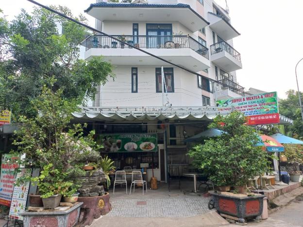 Bán nhà phố nguyên căn góc hai mặt tiền KDC 13C Phong Phú giá cực rẻ 14360898