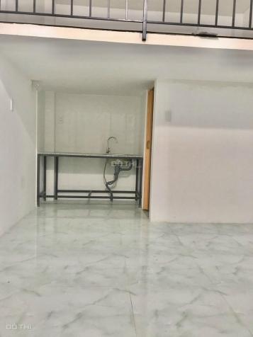 Cho thuê phòng trọ mới Q7 - có gắn sẵn máy lạnh - DT 3.5x5m - Giá rẻ 3 triệu 14360981