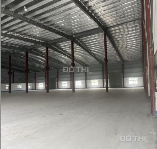 Cho thuê xưởng 2.900m2 mới, khu CN Vân Trung, đầy đủ VP, nhà ăn 14361117