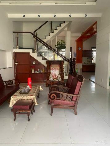 Bán gấp căn biệt thự 2 mặt tiền tại Bình Tân, giá 85 tr/m2 (thương lượng) 14363883