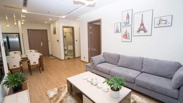 (Chính chủ) cho thuê căn hộ R6.1611 Royal City full đồ đẹp, vào ngay giá 18 tr/th, LH: 0912.396.400 14367214