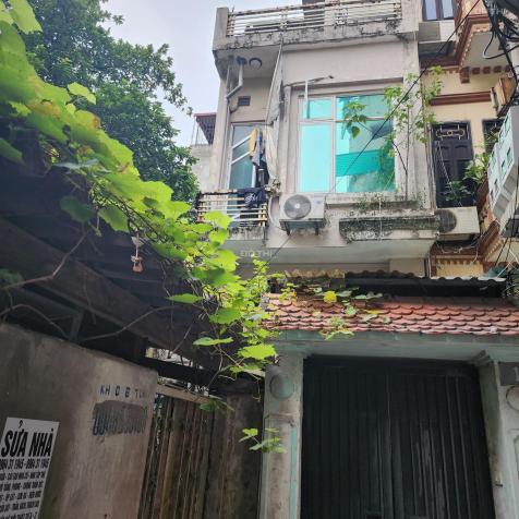 Giá đầu tư, phố Kim Mã 40m2 xây 2 tầng giá chỉ 2,8 tỷ 14369359