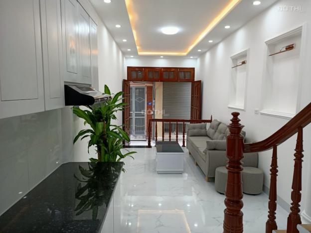 Tôi cần bán nhà Giáp Bát, 5 tầng, 30m2, giá bán 3,68 tỷ 14372922