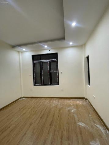 Bán nhà đường Láng, Đống Đa 82m2 4T MT 4.5m 5,5 tỷ 0979312111 14374119