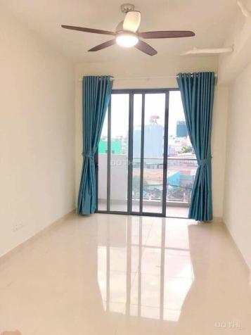 Cho thuê căn hộ 63m2 2PN, 1WC. Giá 10 triệu/tháng - Khu Emeral Celadon City 14374361