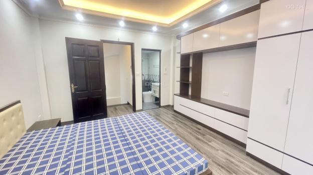 Bán nhà đường Lạc Long Quân, Xuân La, Tây Hồ 45m2 xây 5 tầng, cách phố 40m giá 5.9 tỷ 14374552