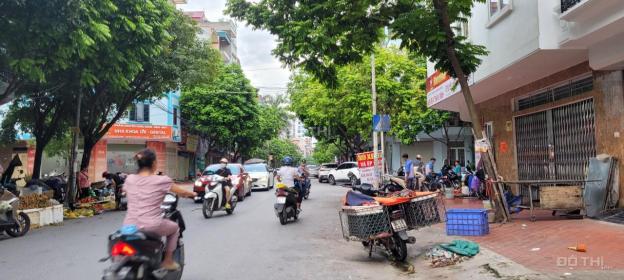 Cần bán gấp nhà mặt phố Nguyễn Thái Học, kinh doanh sầm uất, 50m2, 4 tầng, 7.8 tỷ 14382126