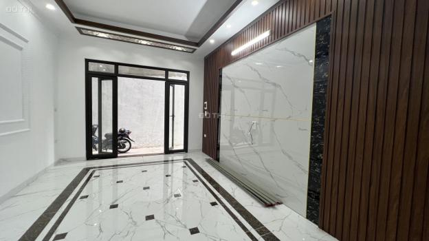 Bán nhà mới, vị trí đắc địa Trần Cung, Hoàng Quốc Việt. 36m2 x 5 tầng, full nội thất. Giá siêu hót 14383548