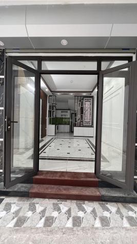 Bán nhà mới, vị trí đắc địa Trần Cung, Hoàng Quốc Việt. 36m2 x 5 tầng, full nội thất. Giá siêu hót 14383548