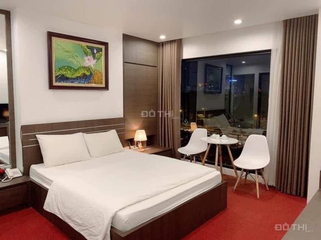 Mặt phố vỉa hè kinh doanh phố cổ Cửa Nam DT 130m2 6T giá 77 tỷ 14388491