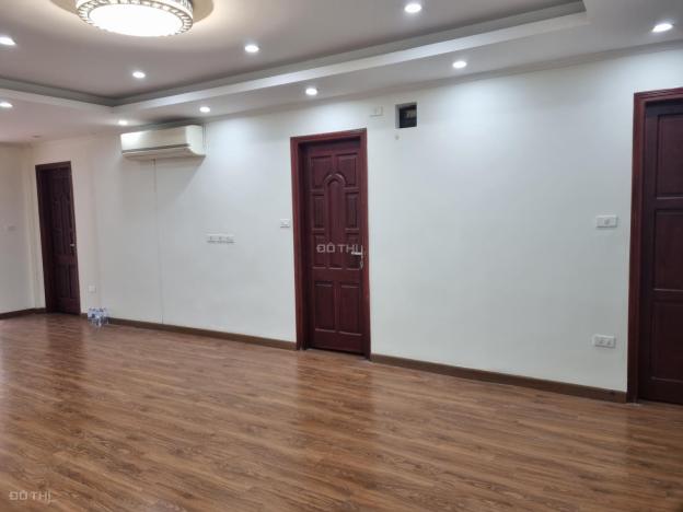 Bán căn hộ tập thể 34A Trần Phú phố Tô Thất Thiệp 93m2 3PN nhà đã sửa rất đẹp nội thất cơ bản 14391354