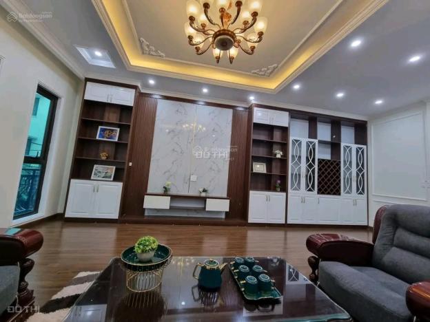Cần bán gấp căn nhà PL BT tại phố Nguyễn Thị Định Lê Văn Lương. DT 100m2, giá 29,5 tỷ 14222298